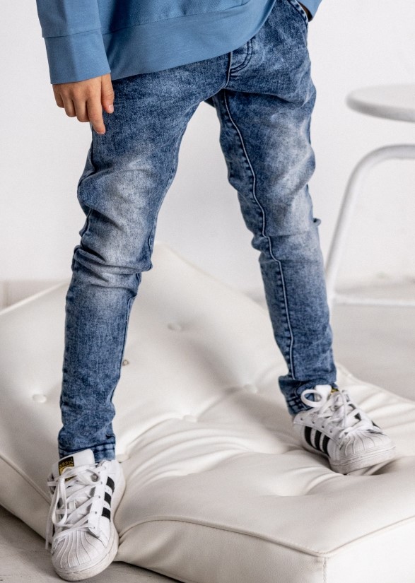 spodnie jeansowe niebieskie dla chłopca zdjęcie 3